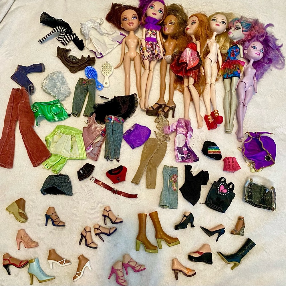 MONSTER HIGH EVER AFTER HIGH BRATZ DOLL + CLOTHES BUNDLE LOT PARTS AND REPAIRS
